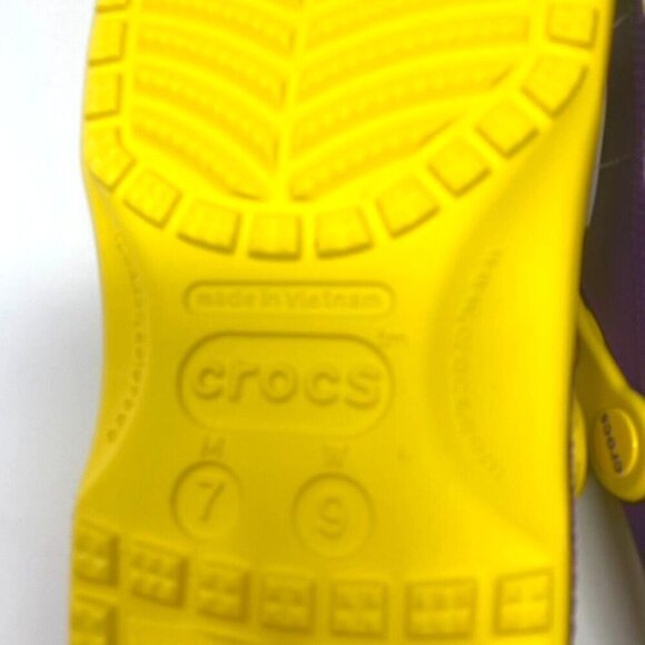 Crocs NBA™ Los Angeles Lakers Classic Clog Purple Gold Fan Unisex Sizes Various - Picture 5 of 10